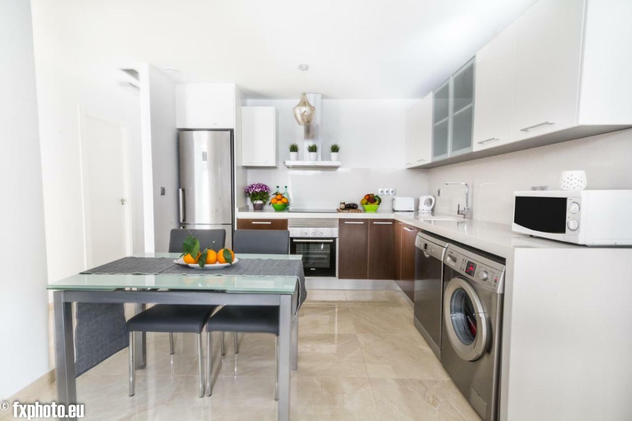 Eluxuria Sunny Villa Torrevieja Bagian luar foto